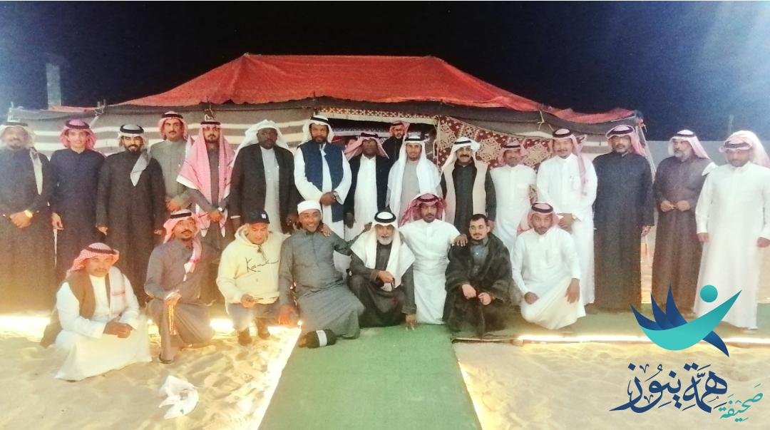 الرشيدي والعيد يقيمان مأدبة عشاء جمعت بعض من الأهالي والأصدقاء والأقارب من جميع مناطق المملكة.