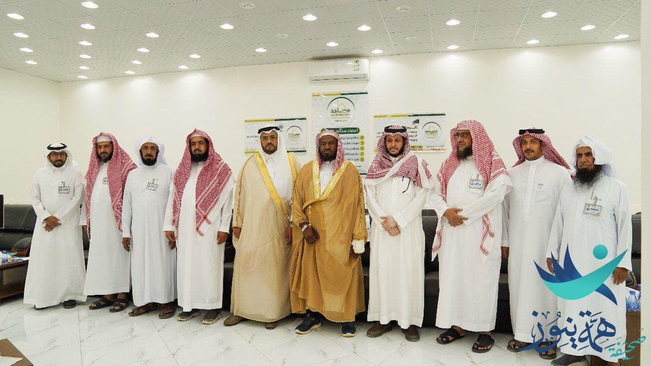 محافظ وادي الدواسر يُدشن مقر جمعية العناية بالمساجد في المحافظة