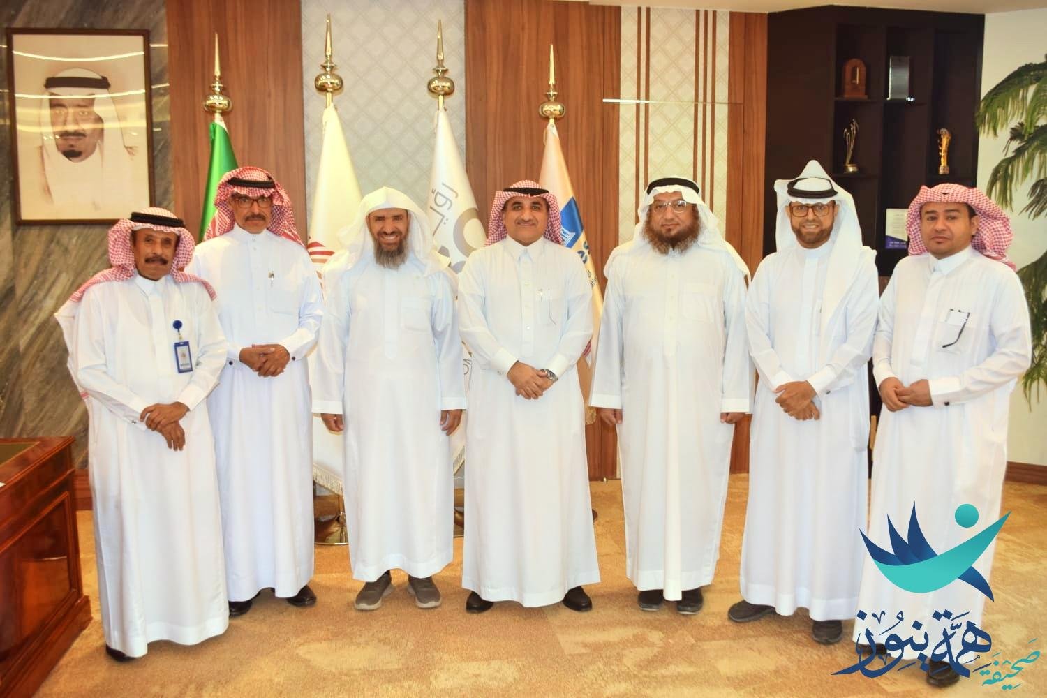 سعادة أمين أمانة الاحساء يستقبل وفد من جمعية عطاء للخدمات المجتمعية بمدينة العيون بمحافظة الأحساء في مقر الامانه ويدشن (جمعية عطاء)